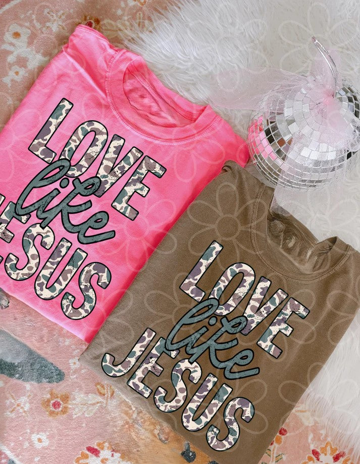 Love Like Jesus Camo Tee